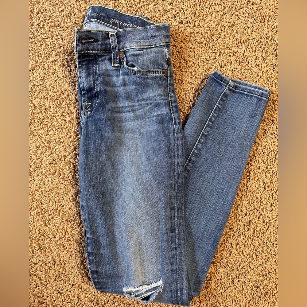 7 For All Mankind Skinny Jeans size 25